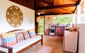 Pipa Surf Yoga Apartamento e Suítes com cozinha completa